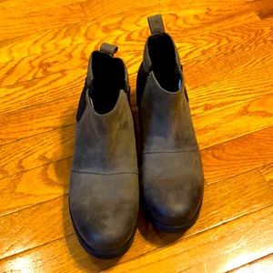 Sorel women’s waterproof boots